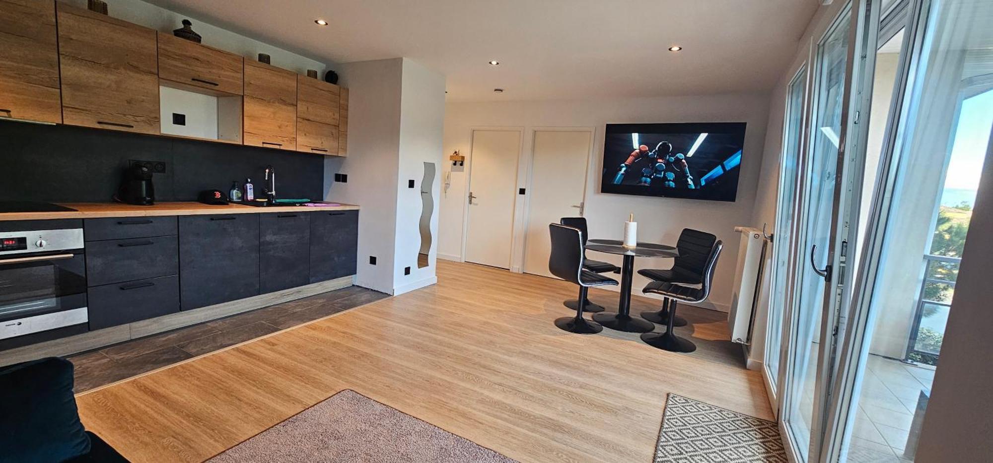 Charmant Appartement Tout Equipe Seilh ภายนอก รูปภาพ